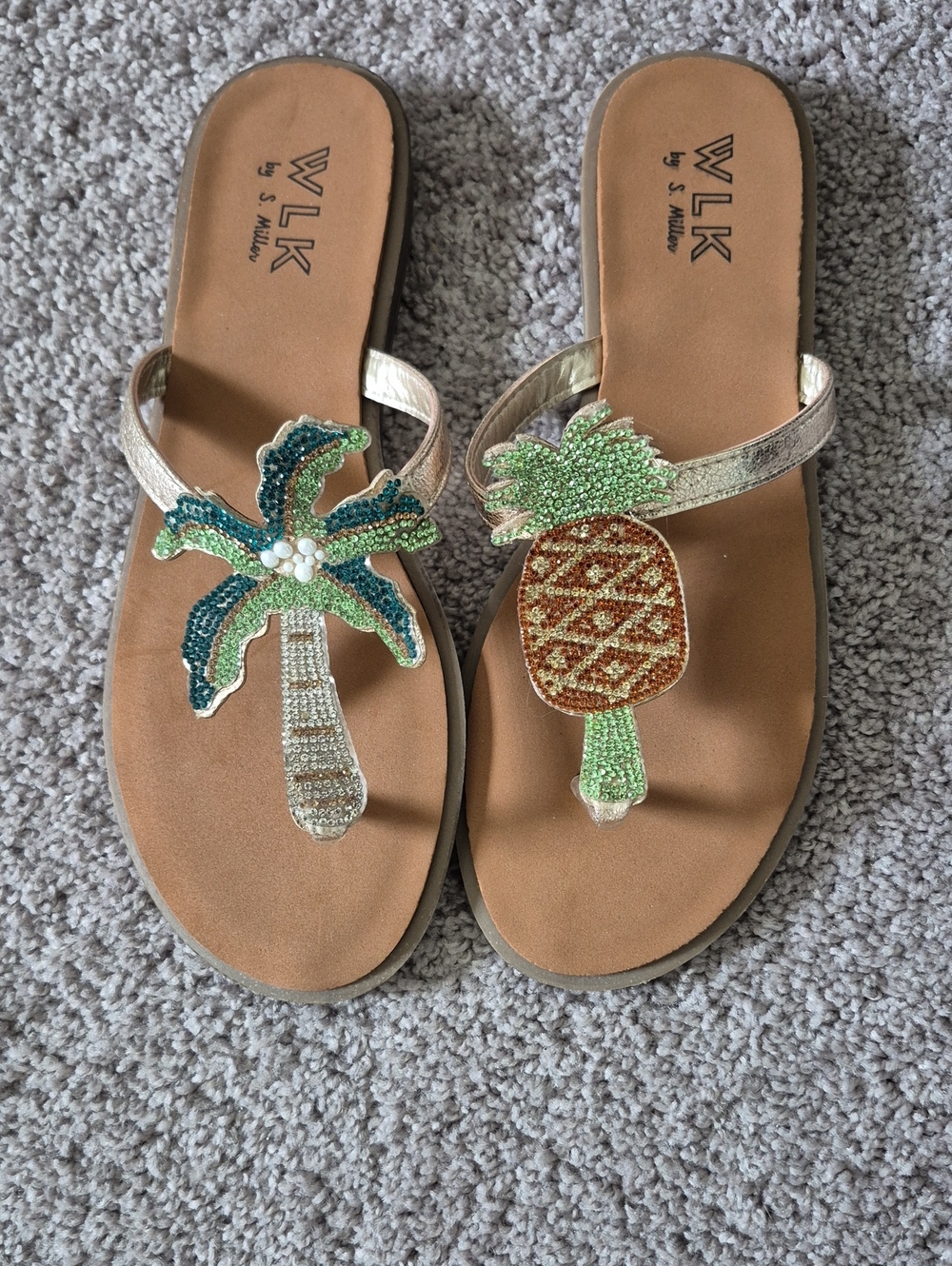 Gold Bling Sandals with Green Palm & Pineapple Embellishments Nwot